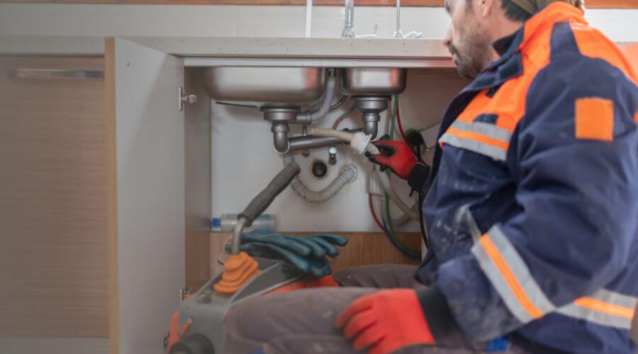 Professional slab leak plumber services in Kaplan, LA